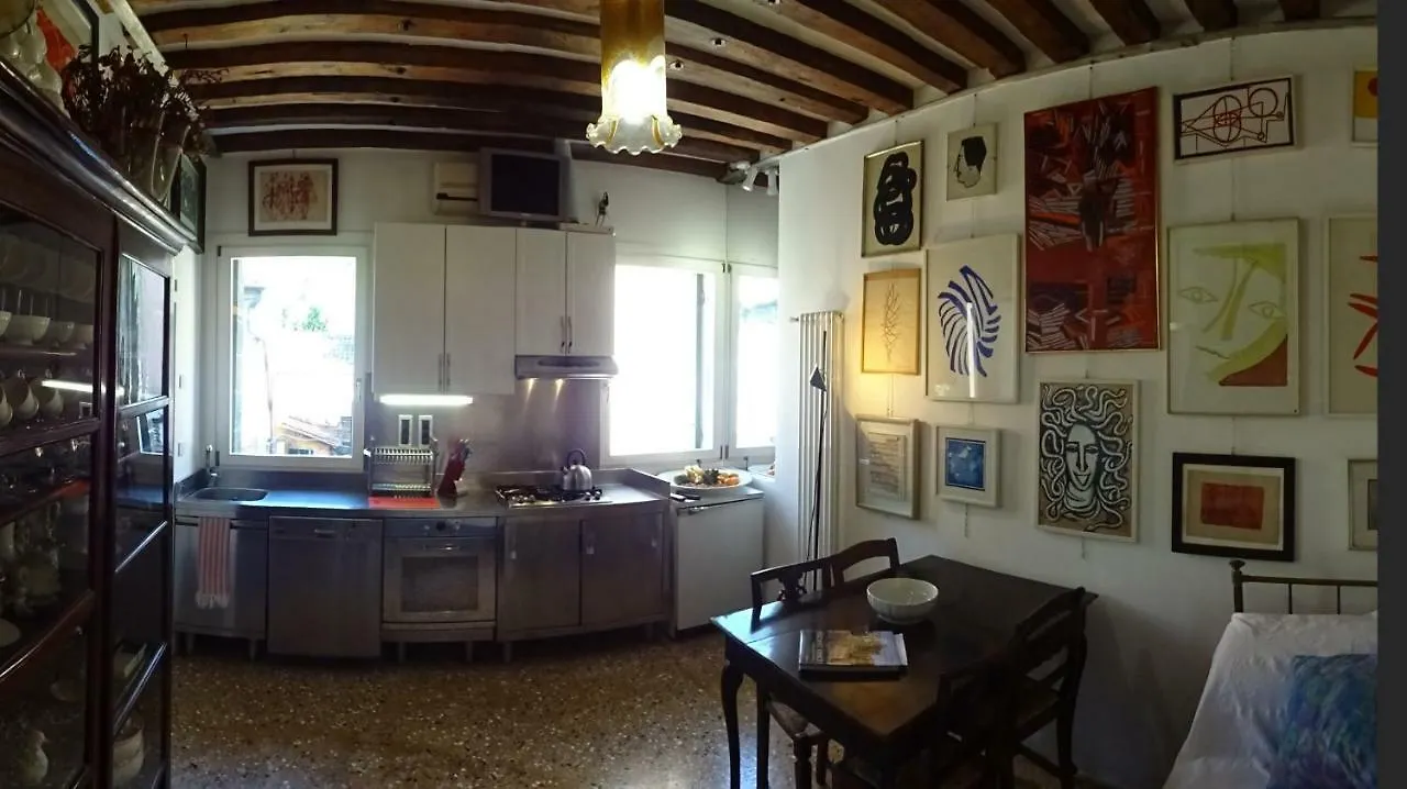 Апартаменты Artist House Венеция